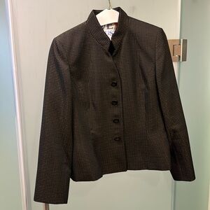 Evan-Picone size 10 blazer and skirt set